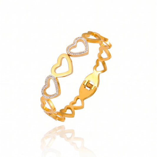 Amora Heart Bracelet